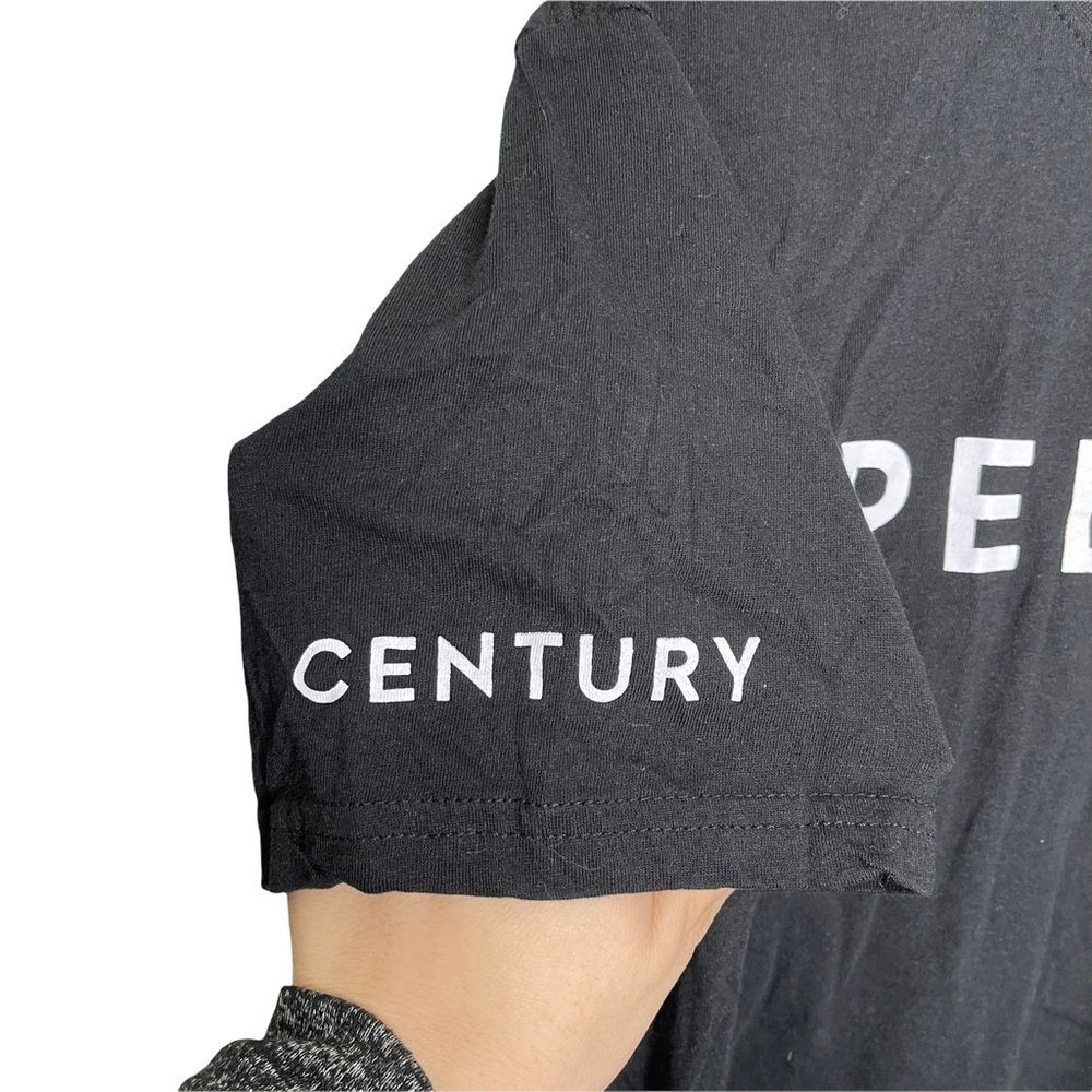 Peloton 100% Cotton Black Workout T-shirt size Medium - Picture 2 of 5